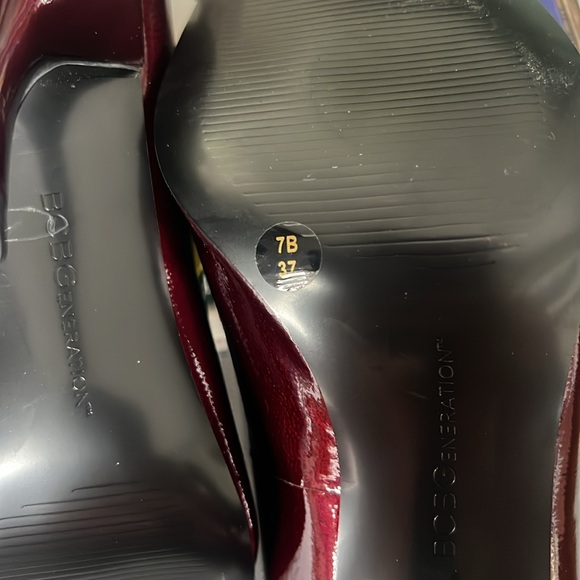 BCBG Generation Ariel Pumps Ruby Red Patent Peep Toe Heels - Picture 6 of 8